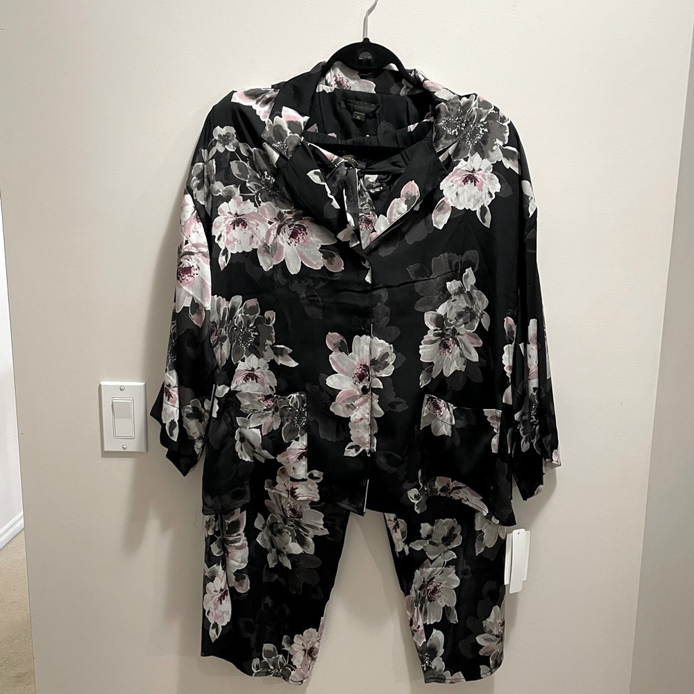 Pjs NWT XL DONNA KARAN - Picture 2 of 7